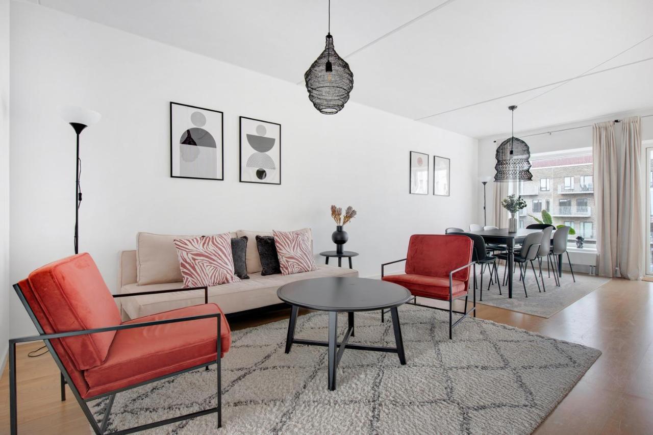 Sanders Arena - Precious Three-bedroom Close To Metro Station Köpenhamn