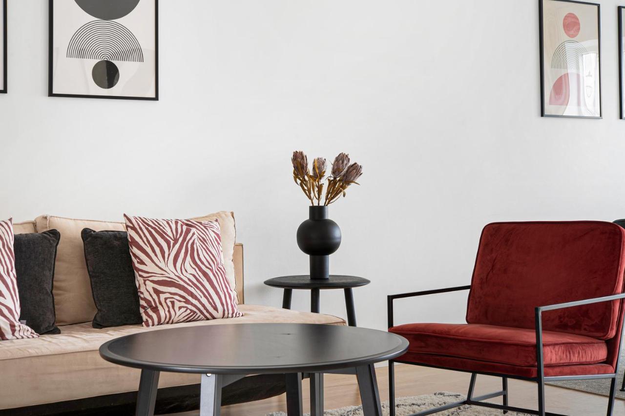 Lägenhet Sanders Arena - Precious Three-bedroom Close To Metro Station